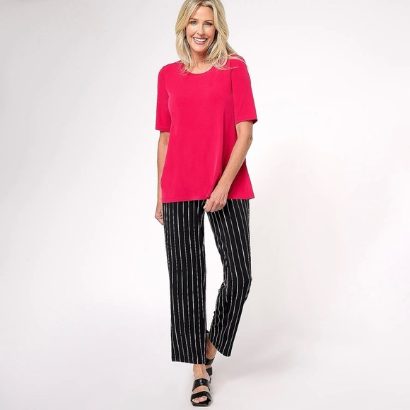 Susan Graver Liquid Knit Black White Stripe Printed Ankle Pants - Picture 10 of 10